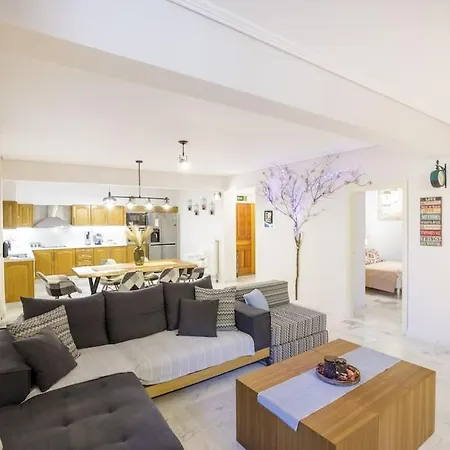 Apartamento Tree House Calamata